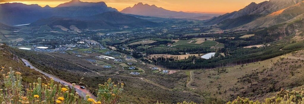 נוף של עמק היין פרנצוק דרום אפריקה